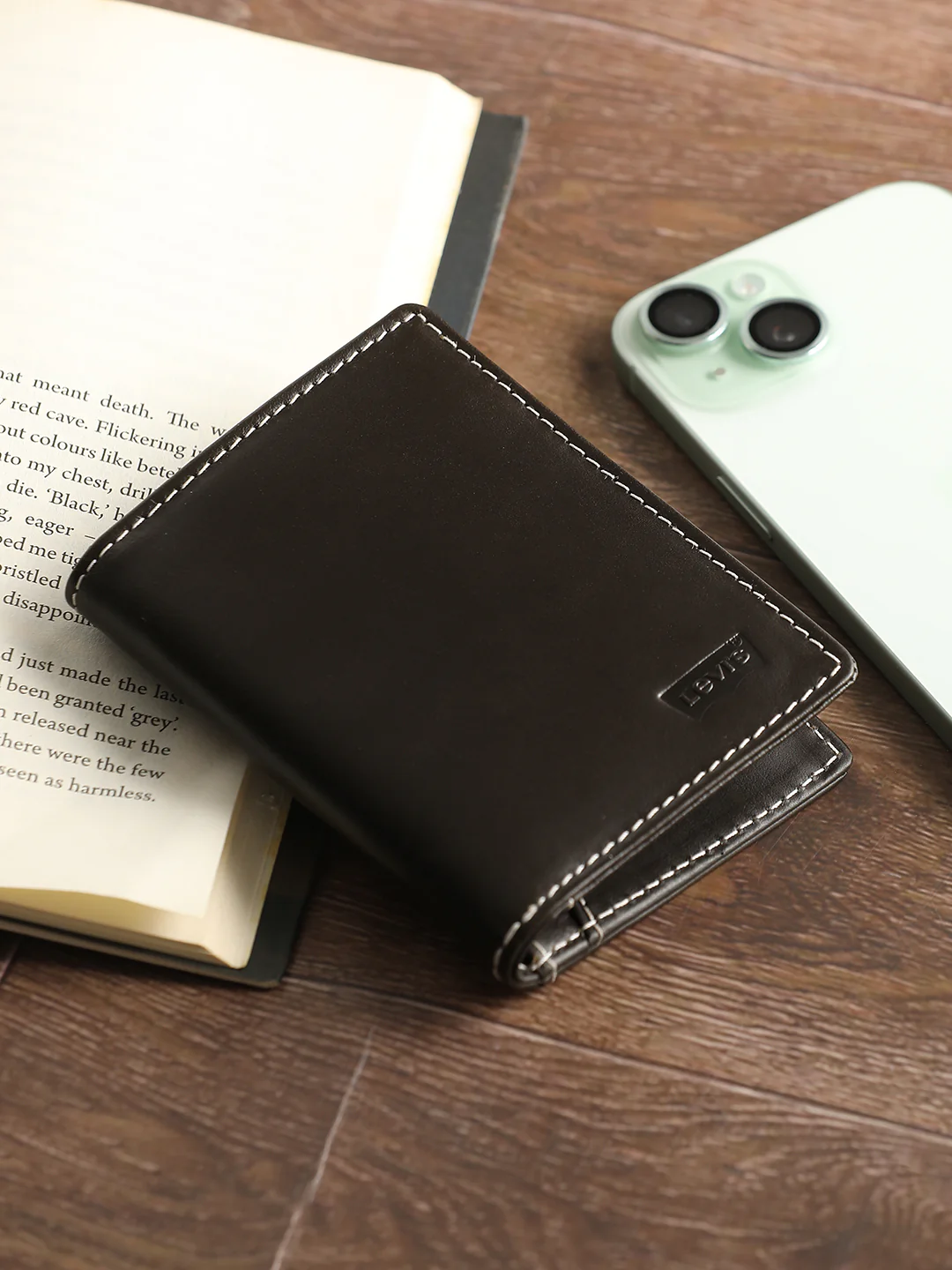 Men's Brown Solid Card Holder
