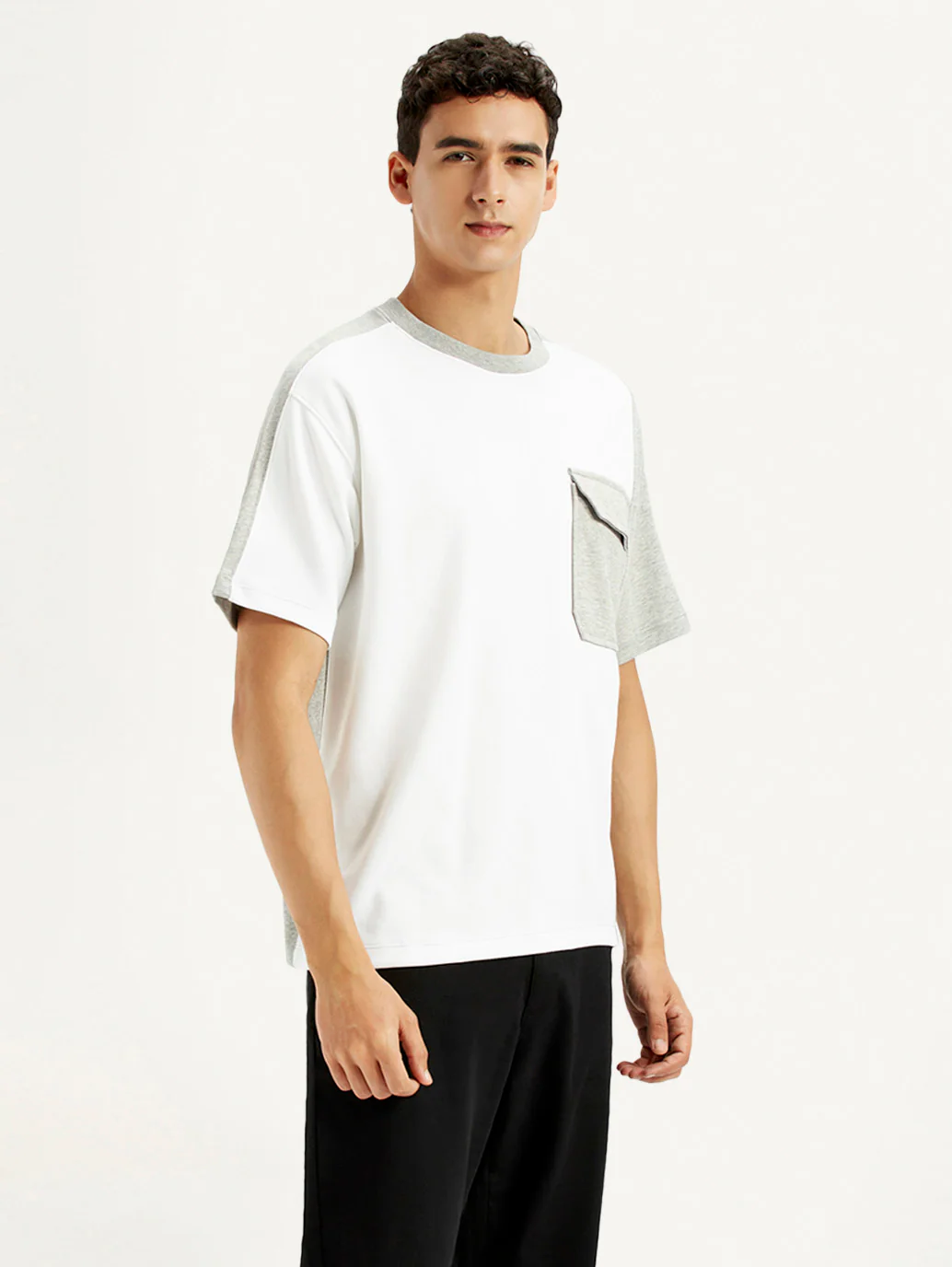 Men's Colorblock White Crew Neck T-shirt - Image 5