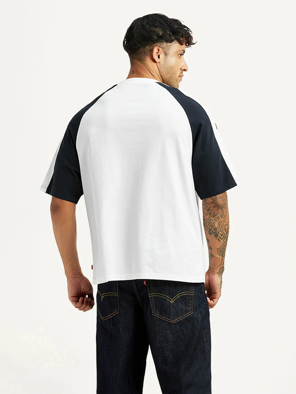 Men's Colorblock White Loose Fit T-shirt - Image 2