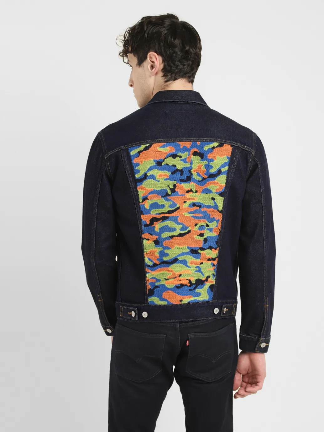 Men's Embroidered Spread Collar Denim Jacket - Image 2