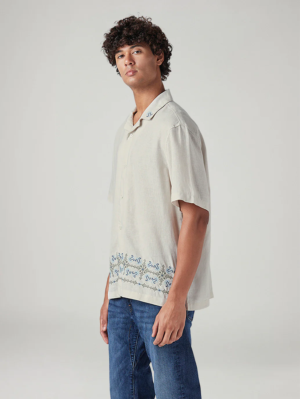 Men's Embroidered Relaxed Fit Resort Collar Linen Shirt - Image 5