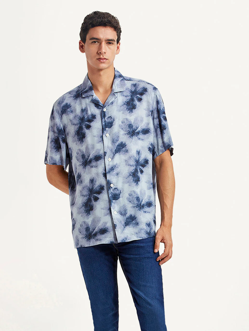 Men's Floral Light Blue Relaxed Fit Camp Shirt - Image 5