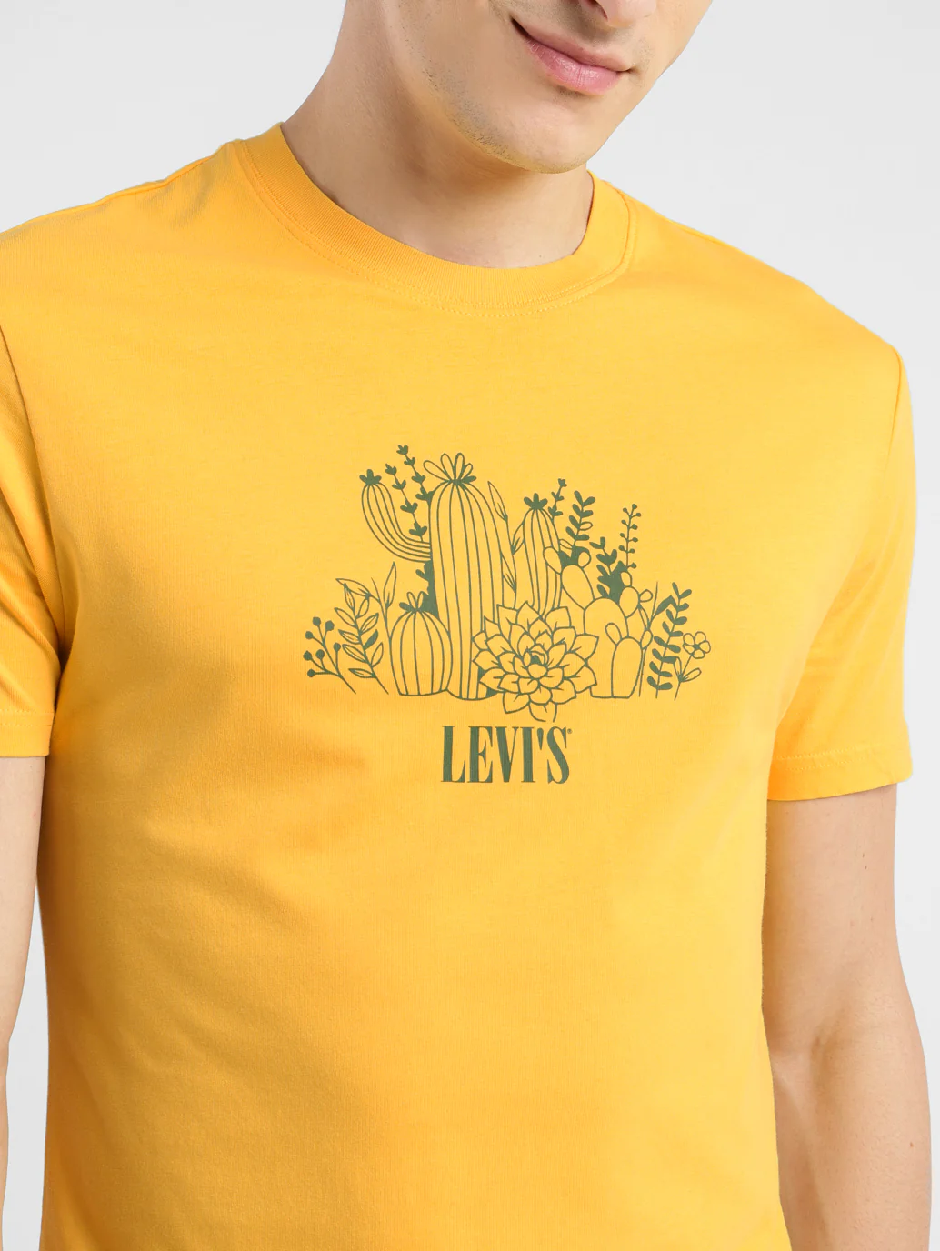 Men's Graphic Print Crew Neck T-shirt - Image 7
