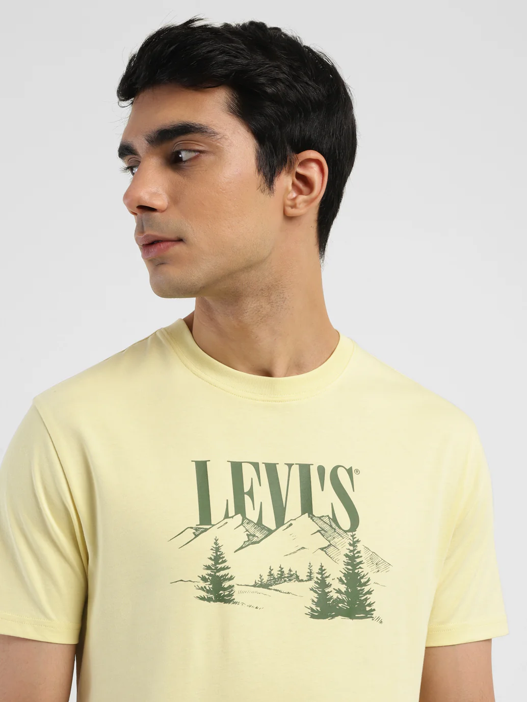 Men's Graphic Print Crew Neck T-shirt - Image 4