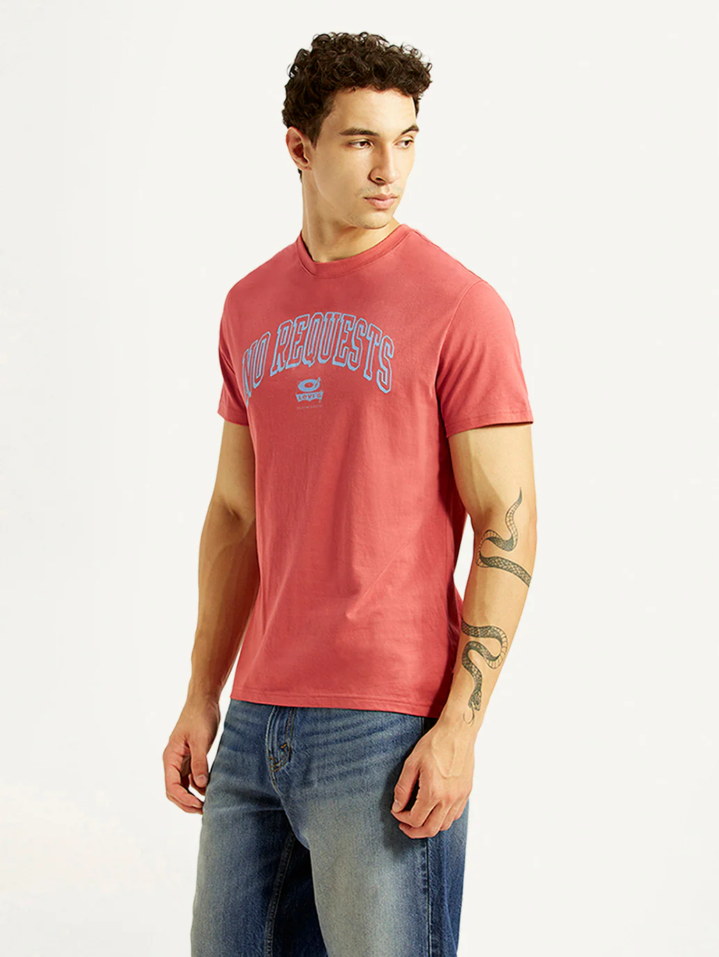 Men's Graphic Print Red Slim Fit T-shirt - Image 5