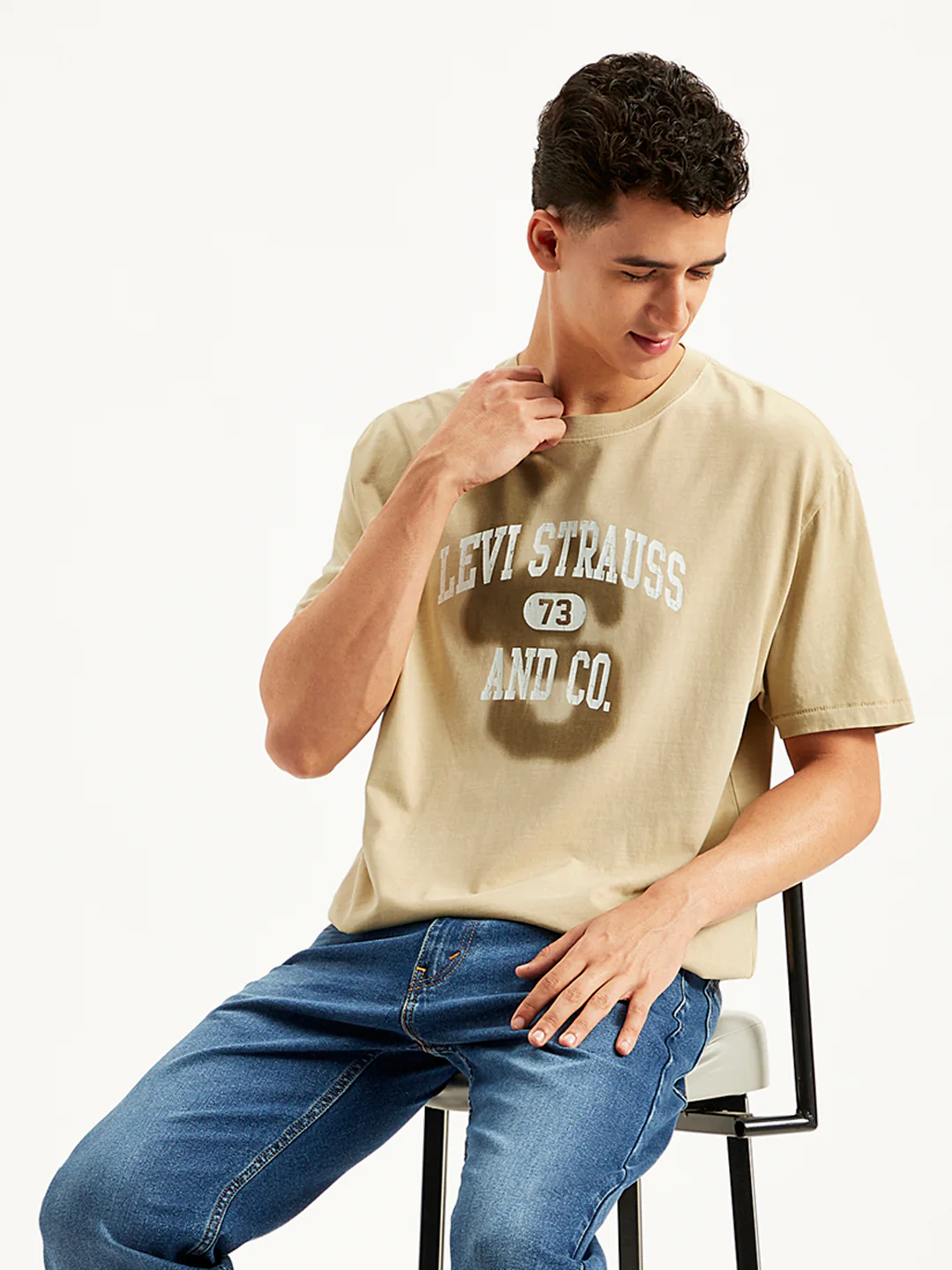 Men's Graphic Print Loose Fit T-Shirt - Image 6