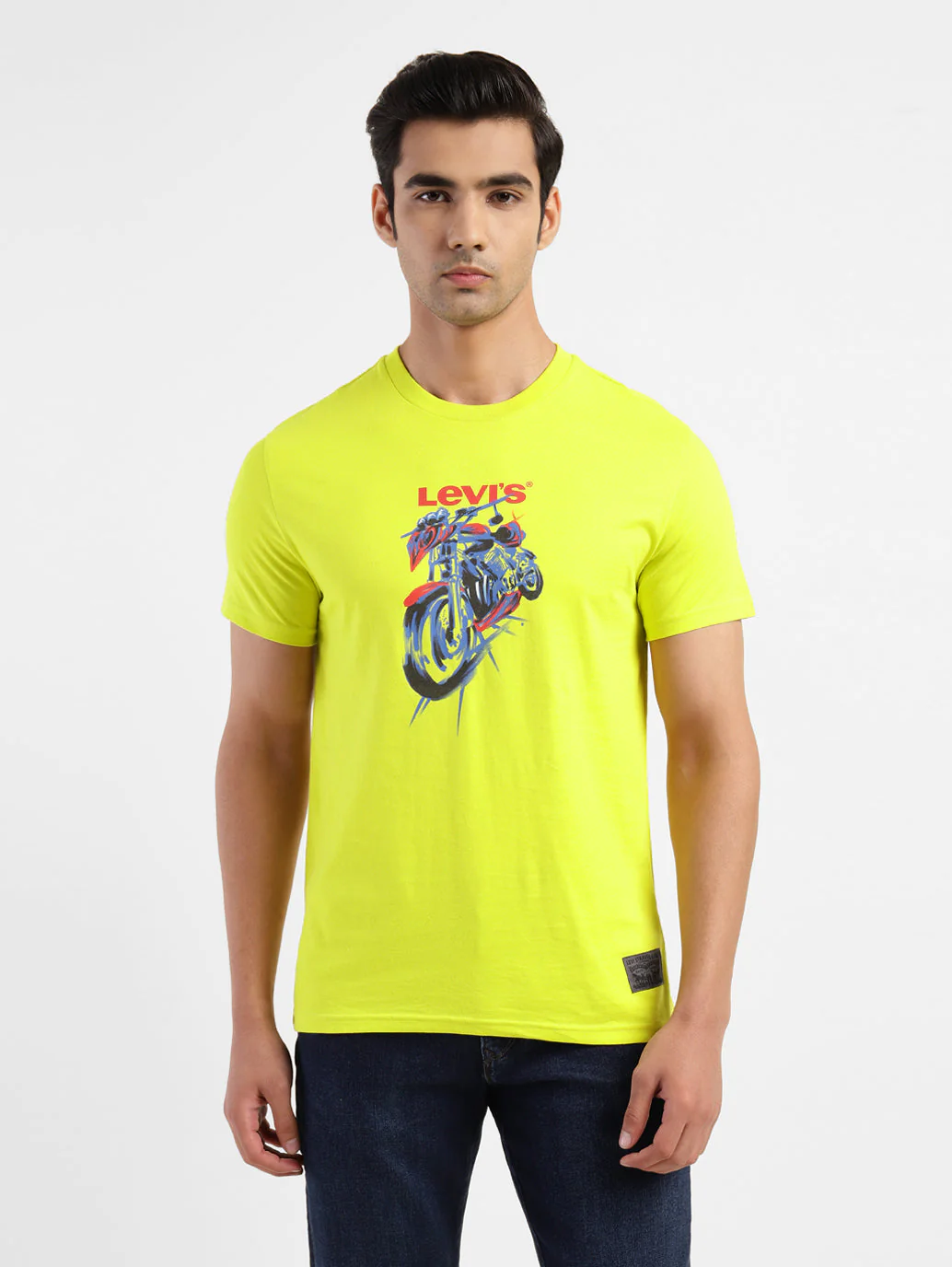 Men's Graphic Print Slim Fit T-shirt - Image 4