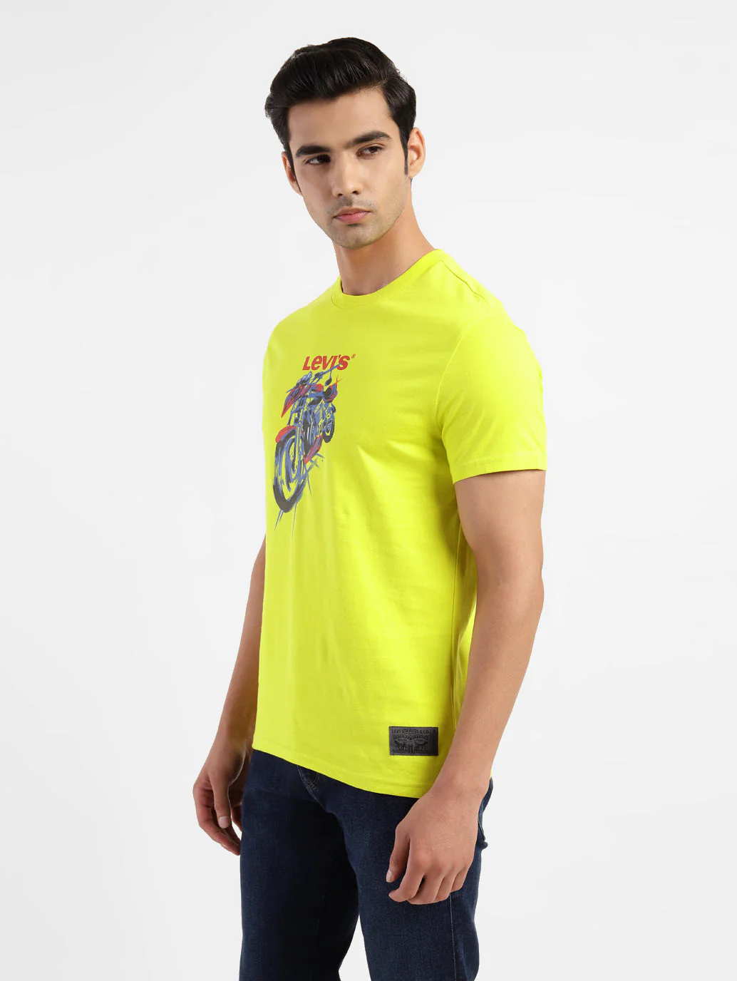 Men's Graphic Print Slim Fit T-shirt - Image 6