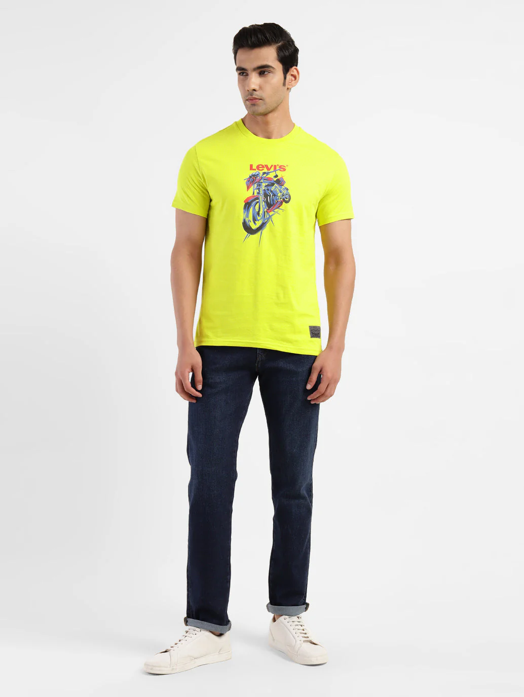 Men's Graphic Print Slim Fit T-shirt - Image 9