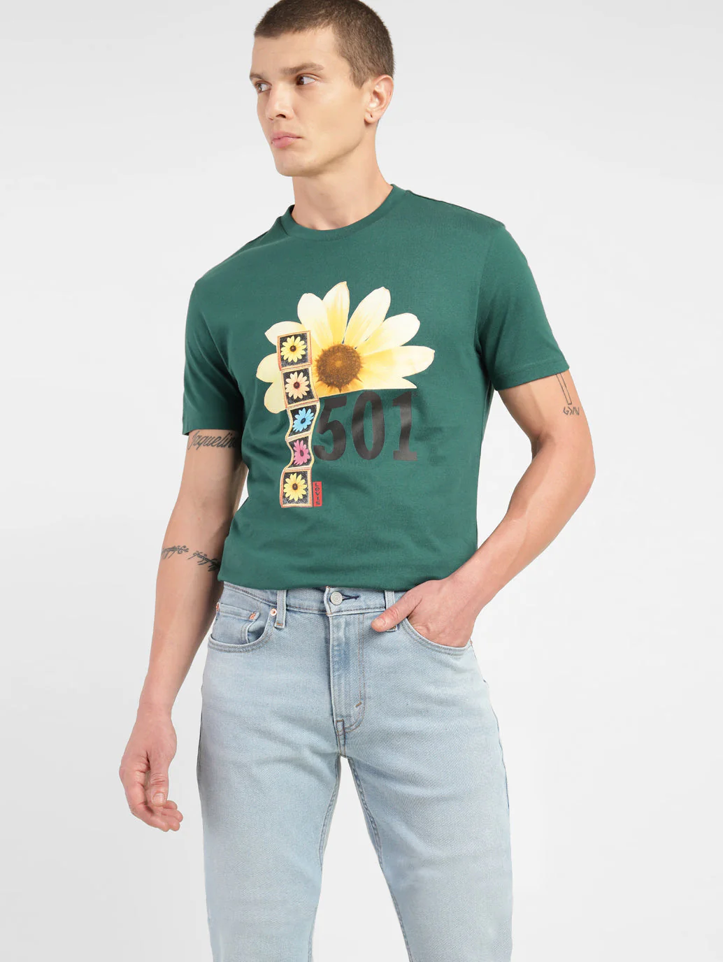 Men's Graphic Print Slim Fit T-shirt - Image 2