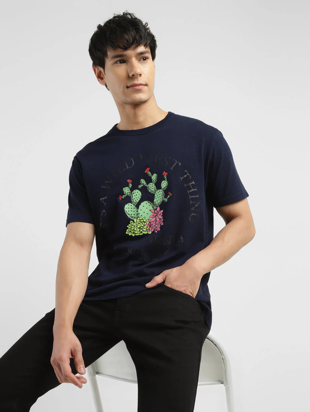 Men's Graphic Slim Fit T-shirt - Image 2