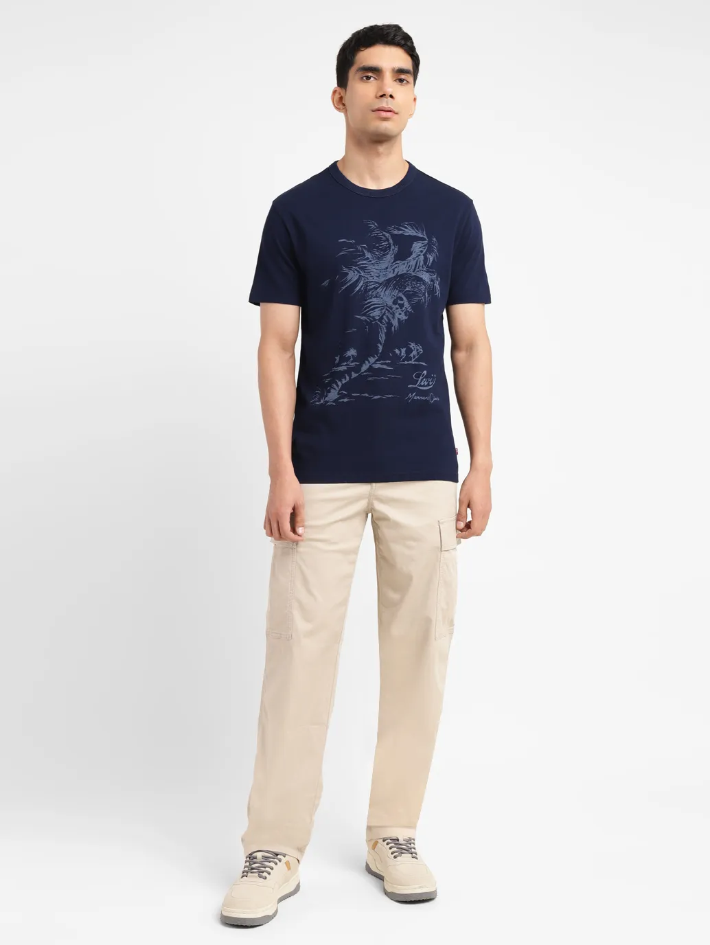 Men's Graphic Slim Fit T-shirt - Image 6