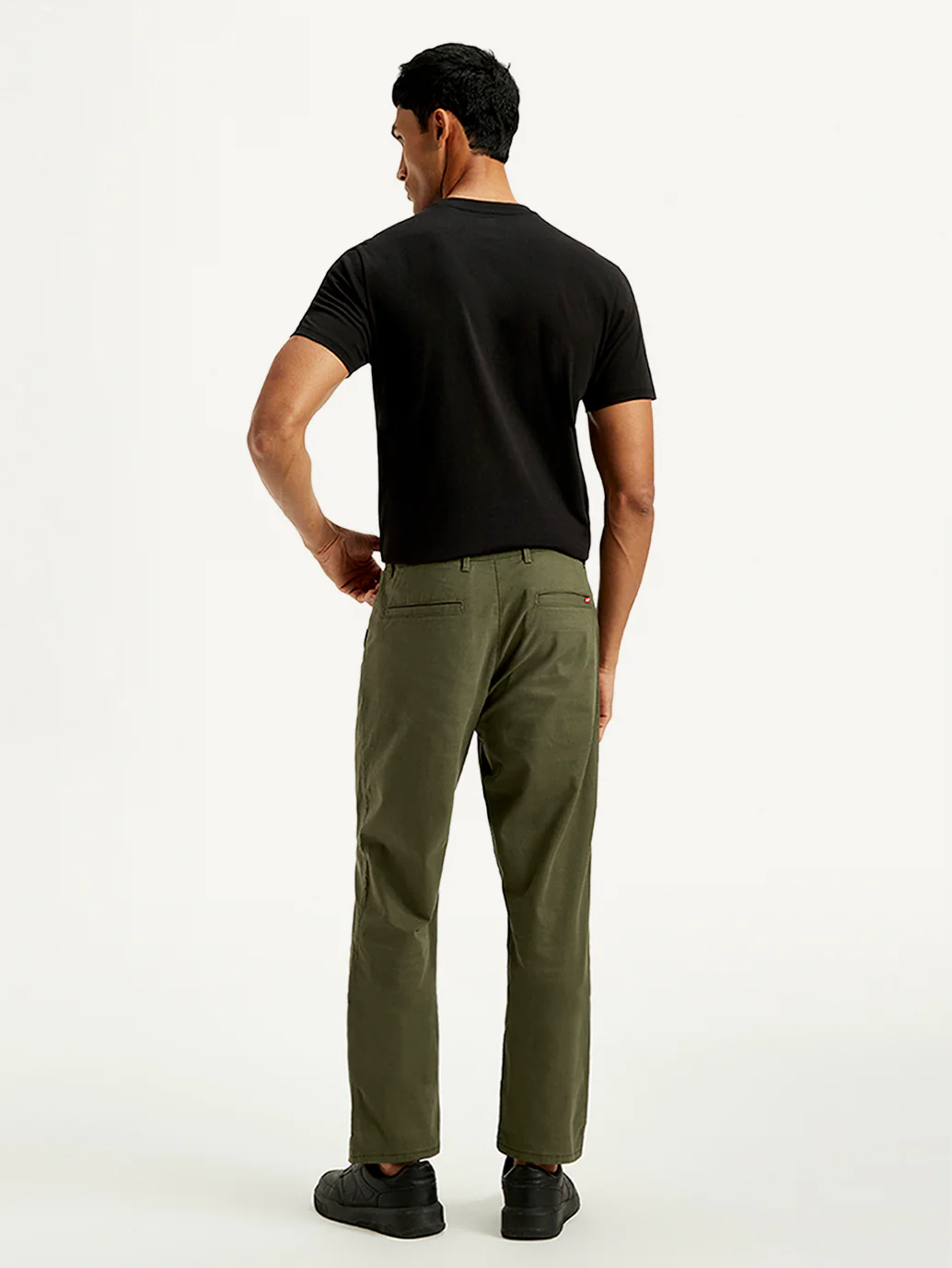Men's Olive Green Relaxed Straight Fit Chinos - Image 4
