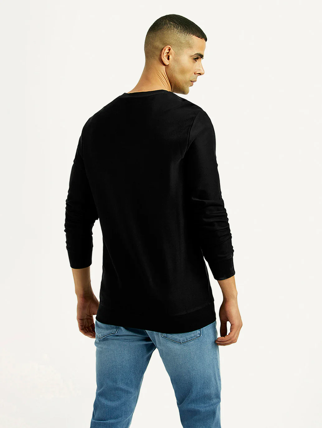 Men's Knitted Black Crew Neck Sweatshirt - Image 2