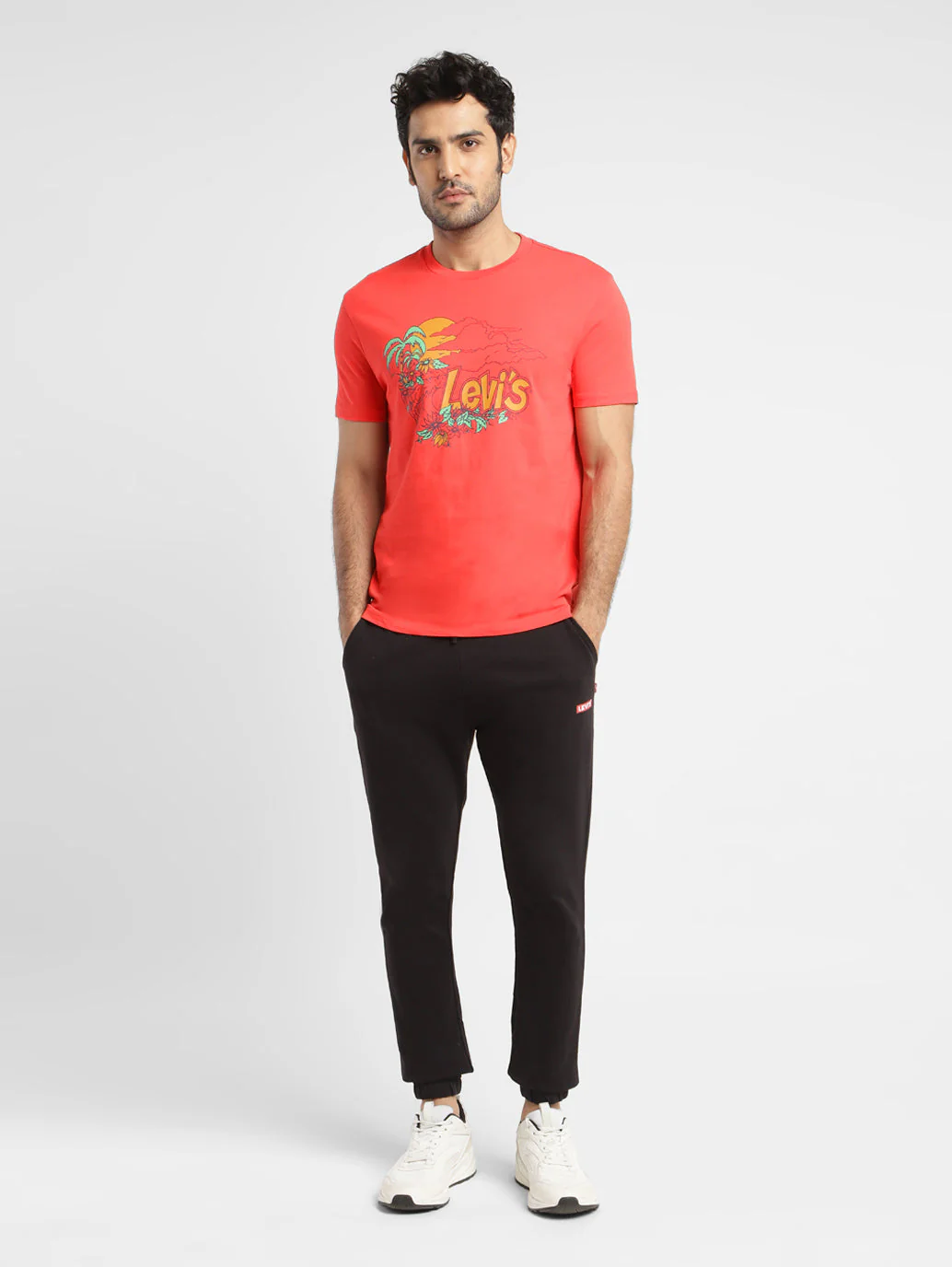 Men's Graphic Print Slim Fit T-shirt - Image 6