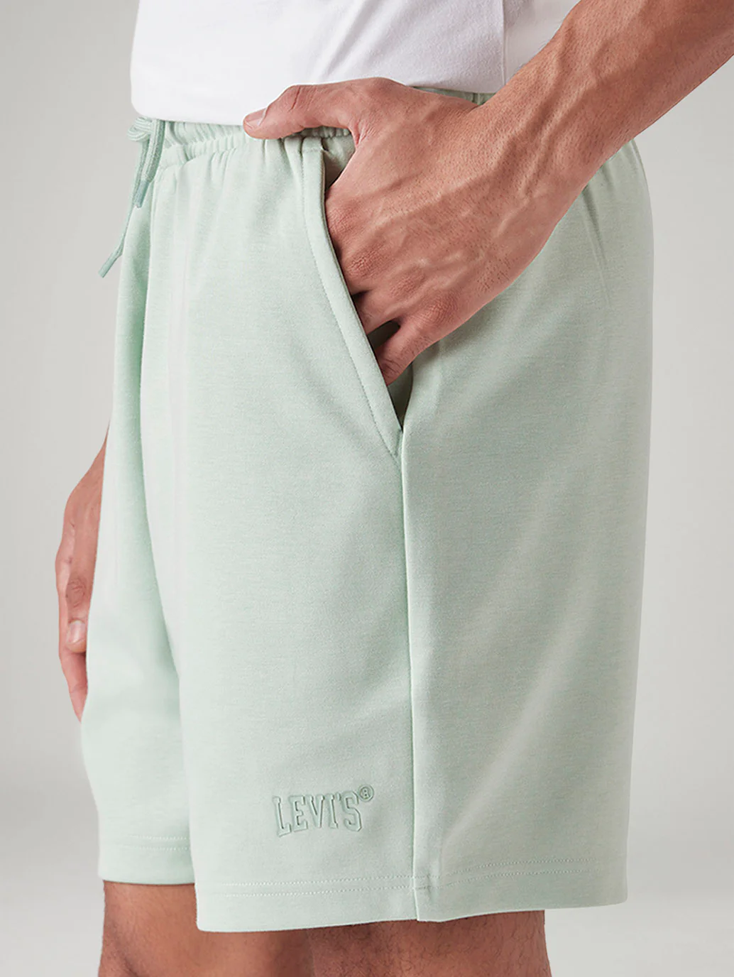 Men's Light Green Regular Fit Mid Rise Shorts - Image 5