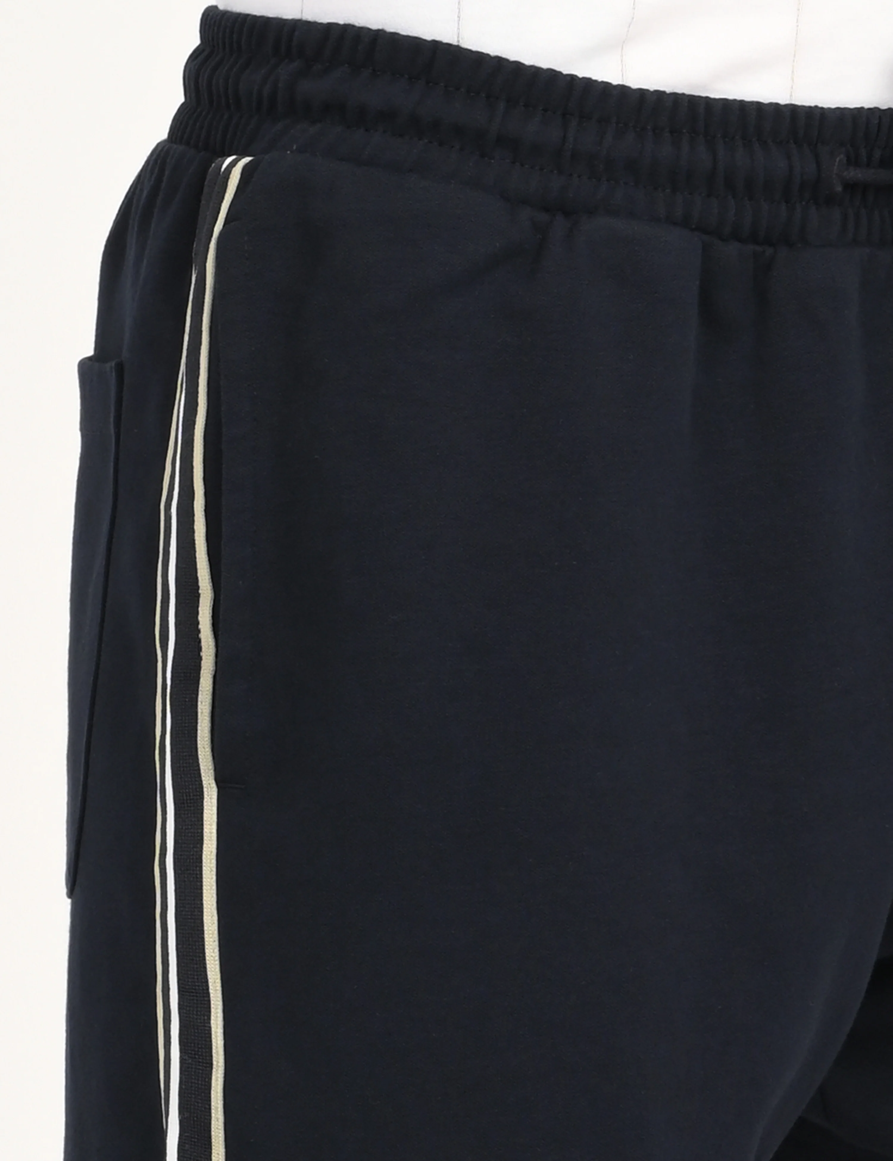 Men's Navy Regular Fit Shorts - Image 4