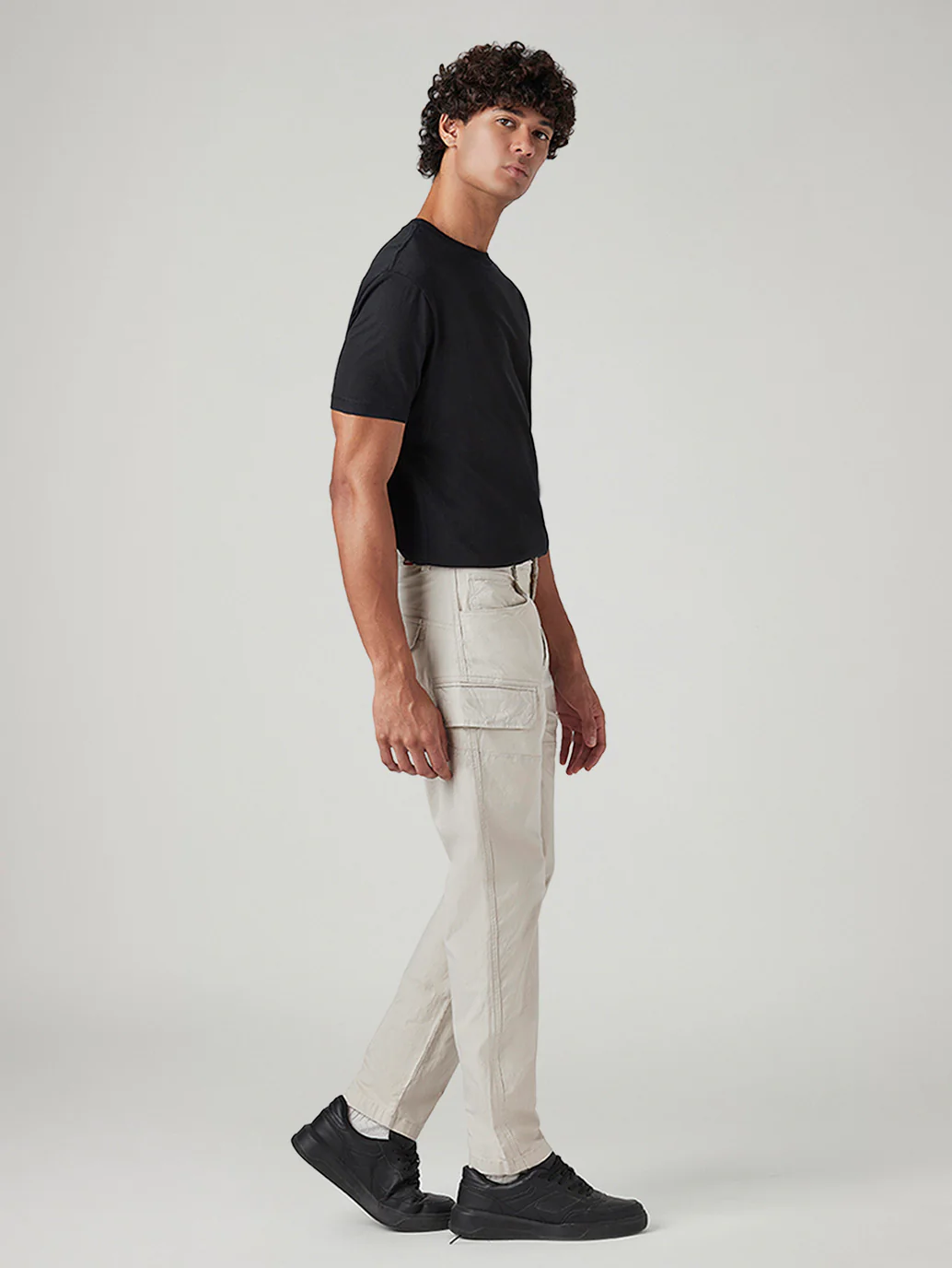 Men's Slim Fit Low Boll Zip Off Commuter Cargo Trousers - Image 6