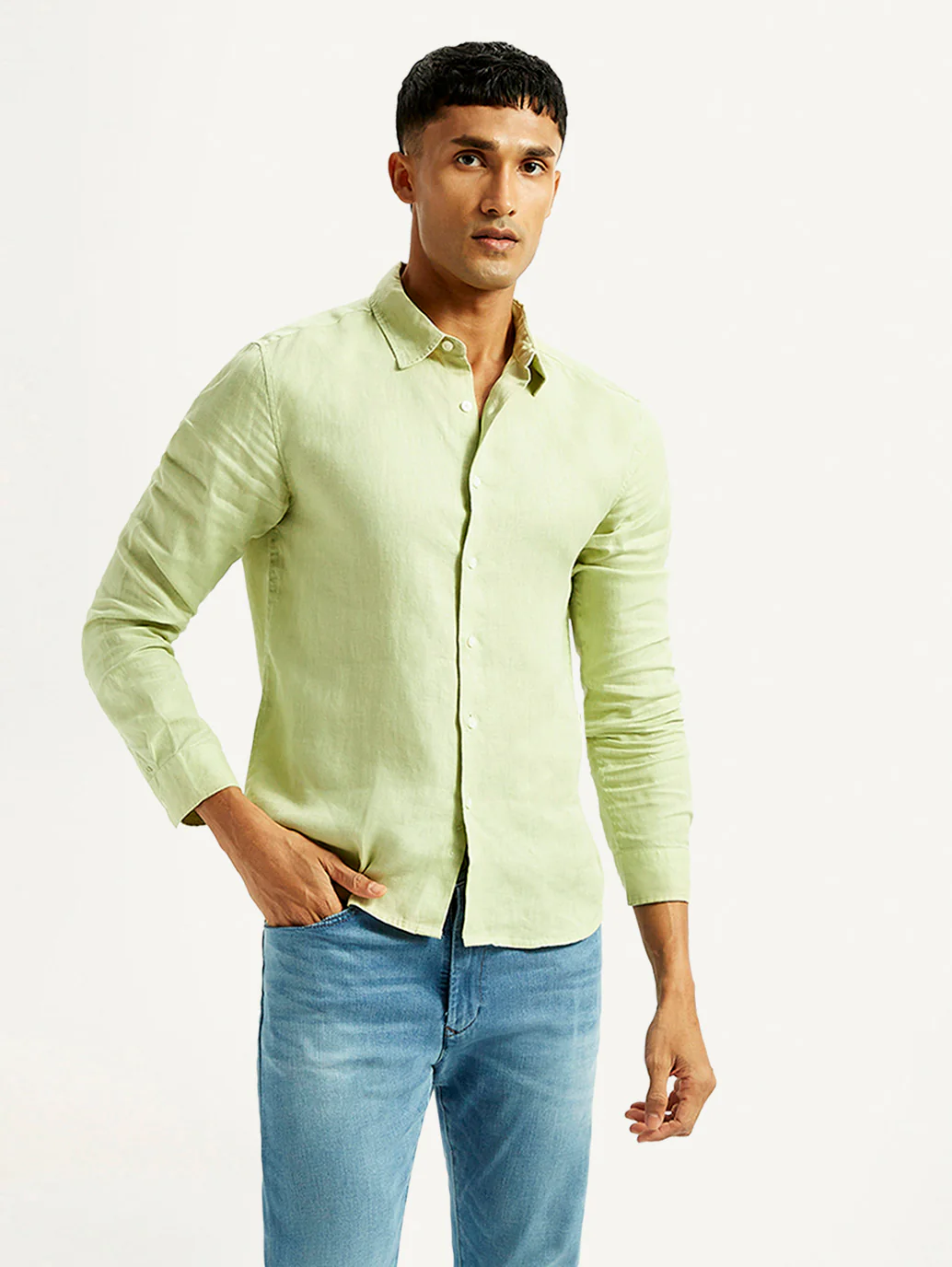 Men's Redloop Solid Light Green Slim Fit Linen Shirt - Image 2