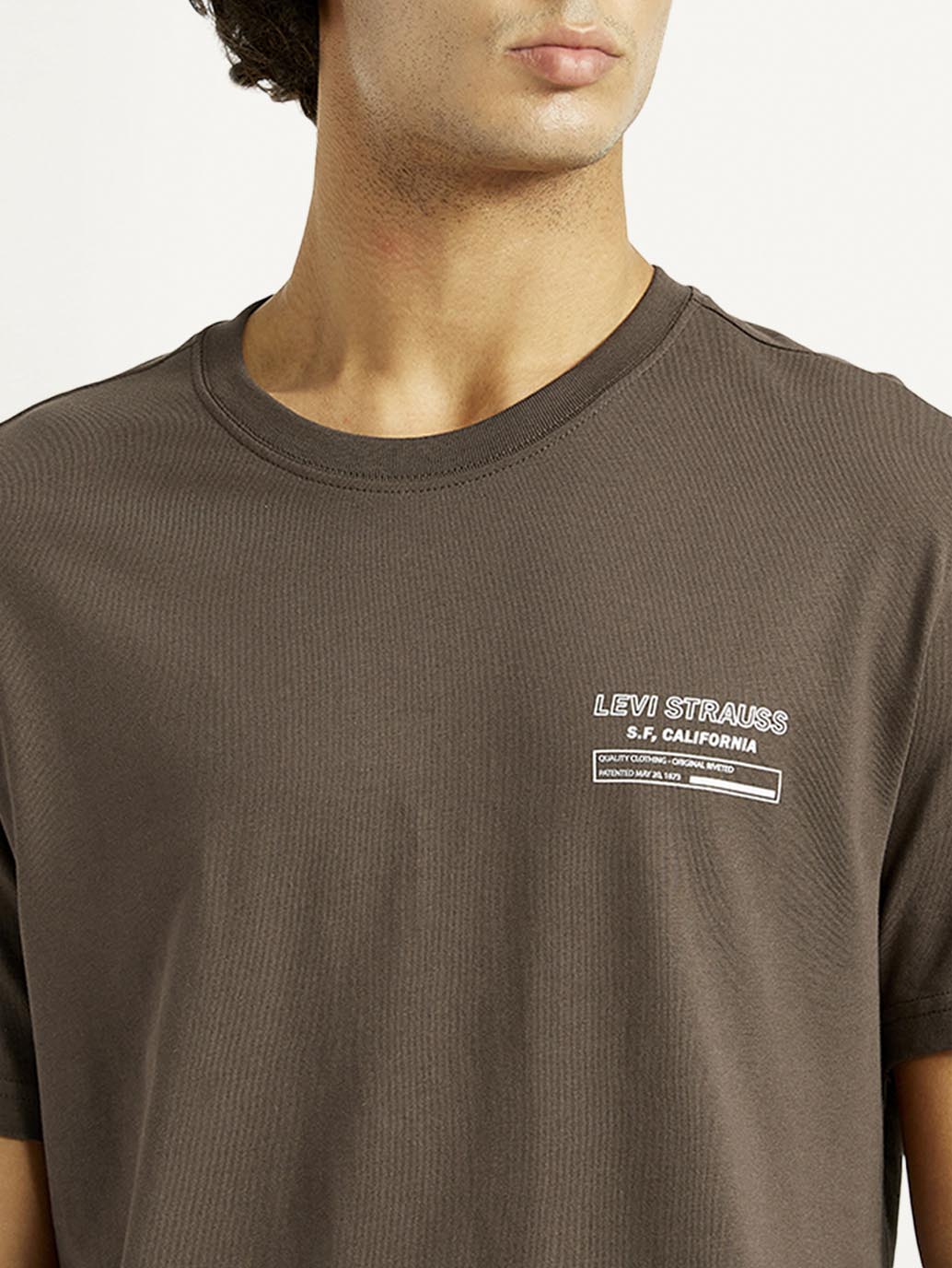 Men's Solid Crew Neck T-shirt - Image 4