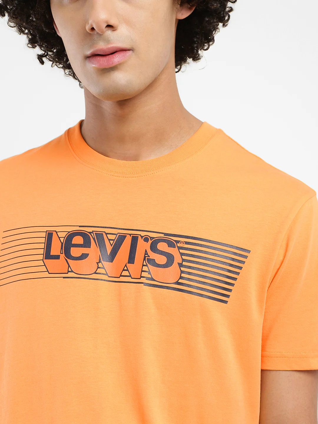 Men's Solid Crew Neck T-Shirt - Image 4