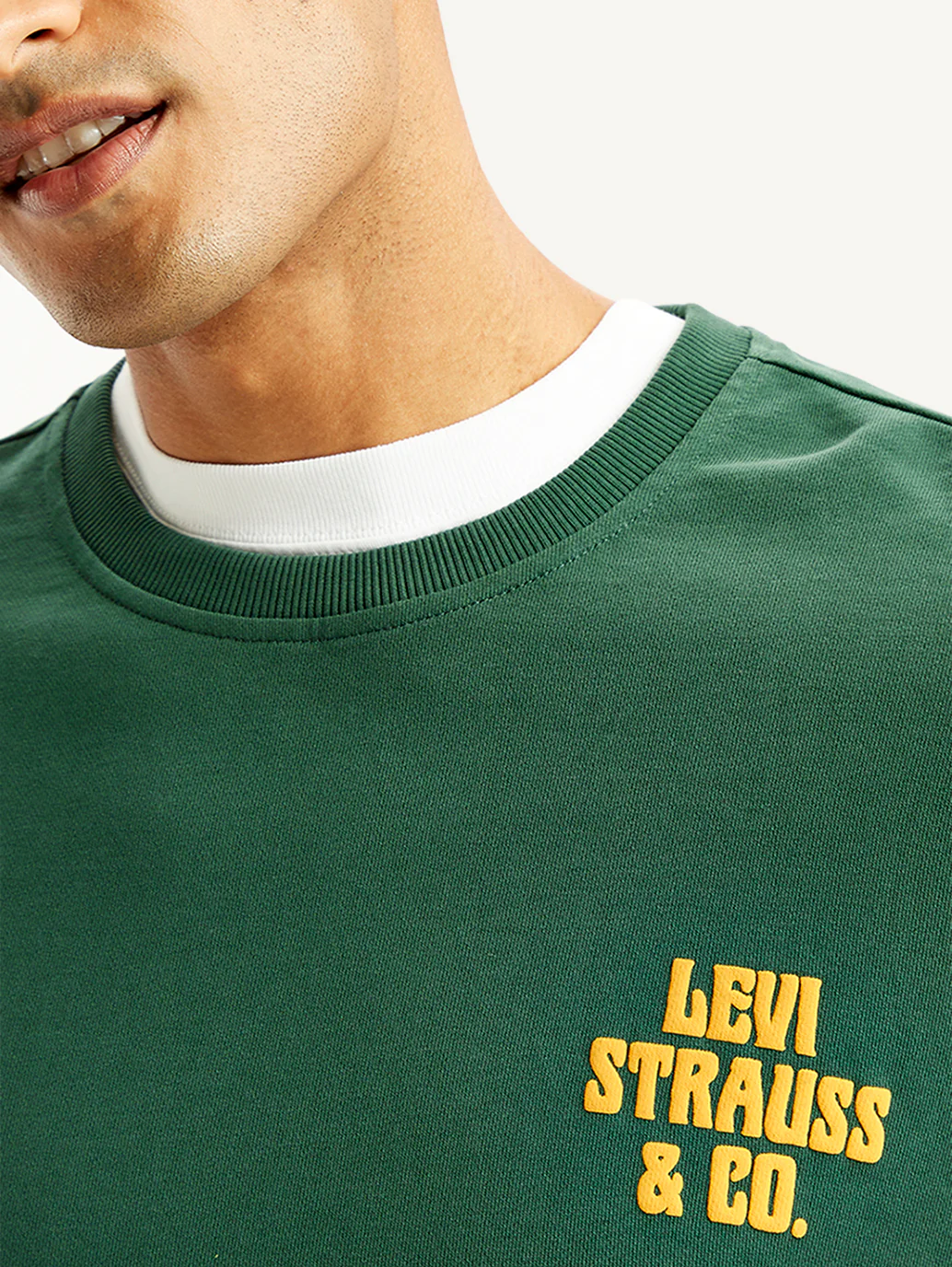 Men's Solid Green Crew Neck Sweatshirt - Image 4