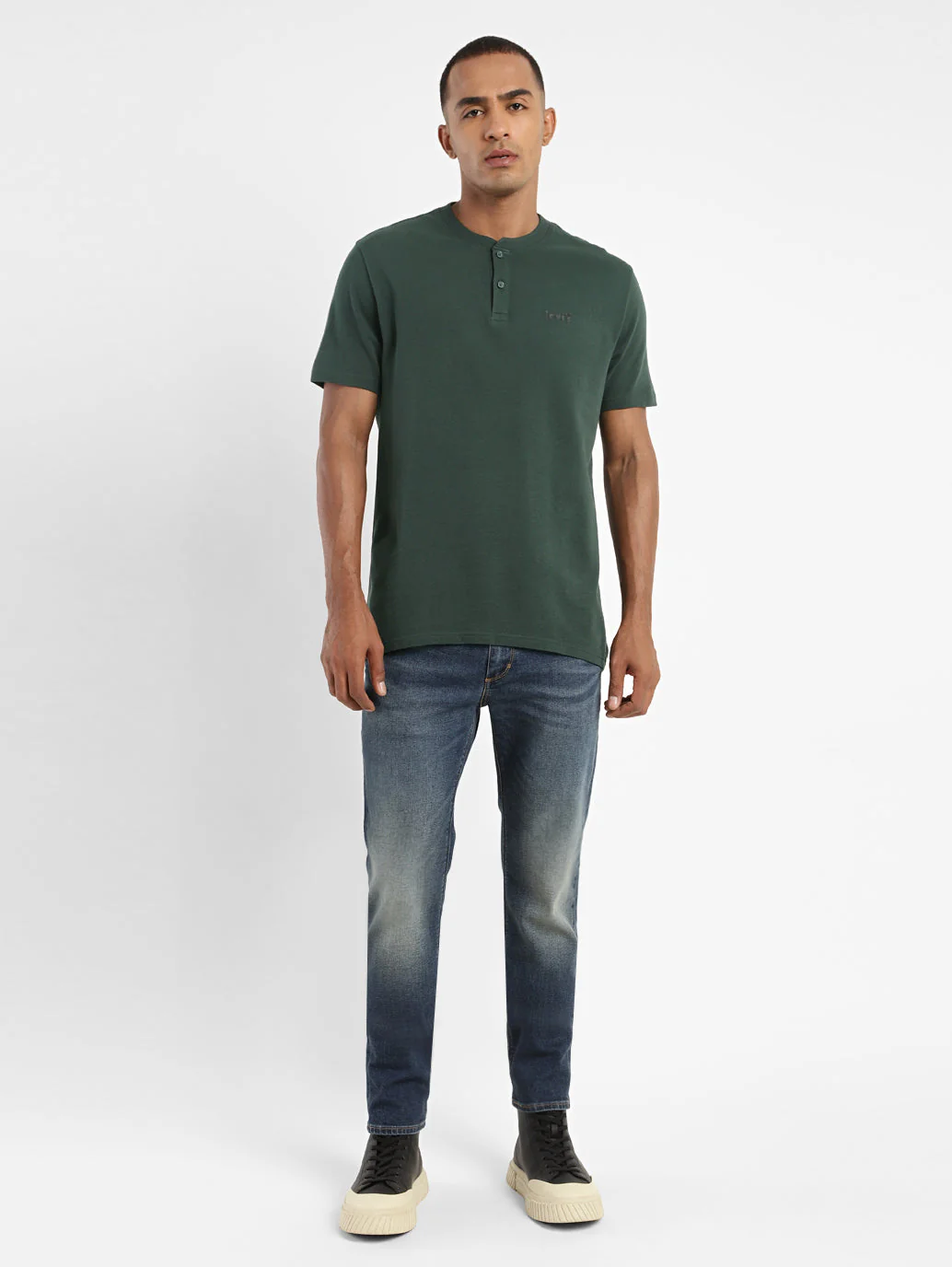 Men's Solid Henley Neck T-shirt - Image 6