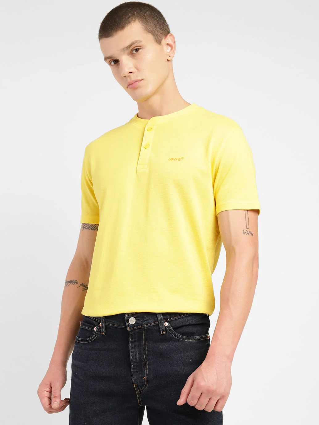 Men's Solid Henley T-shirt - Image 2