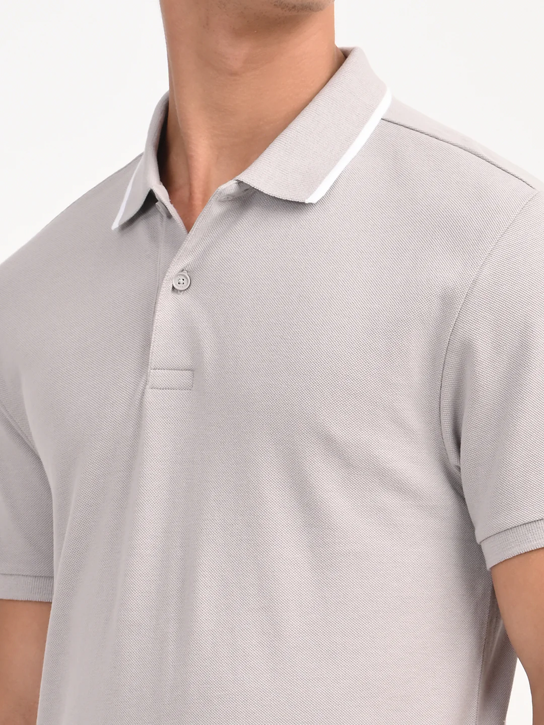 Men's Solid Light Grey Slim Fit Polo T-shirt - Image 2