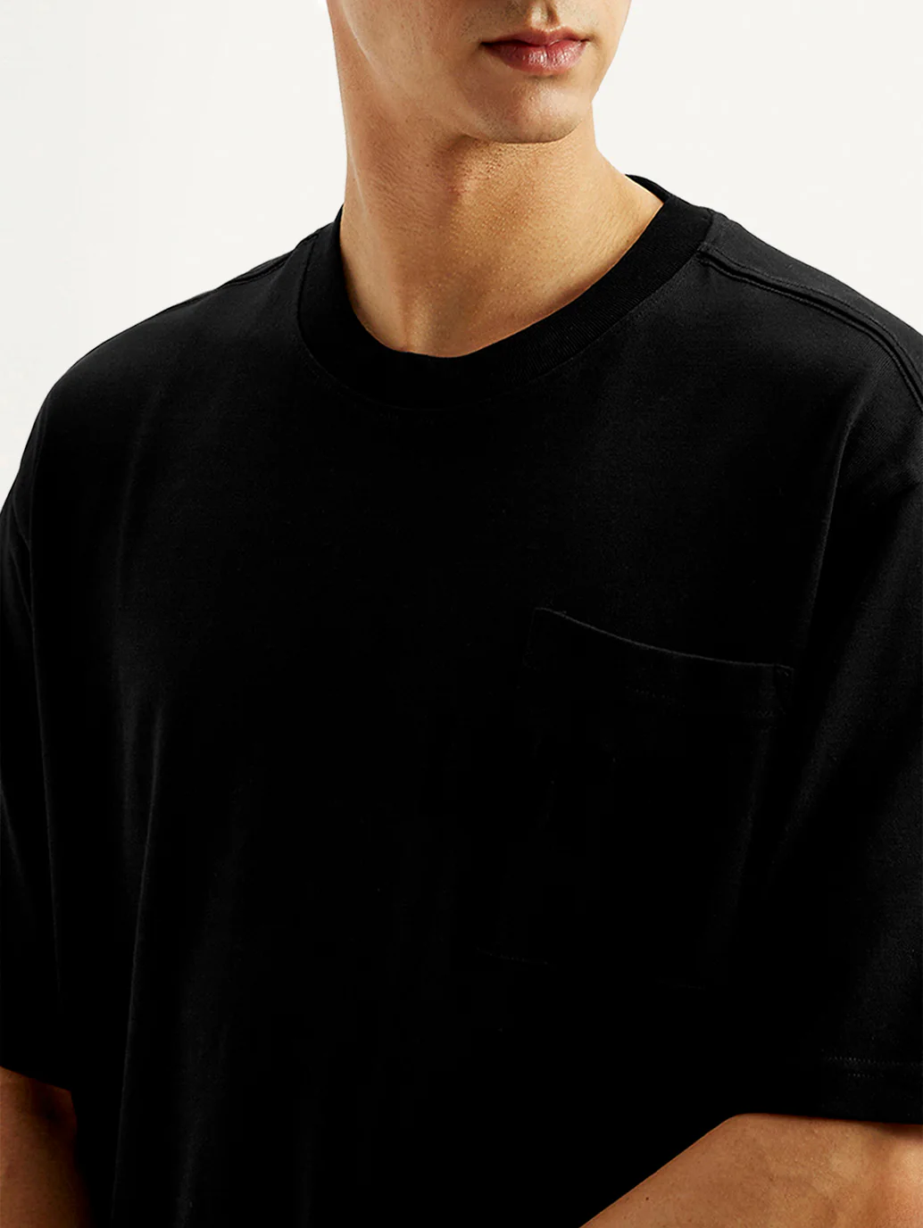 Men's Solid Loose Fit T-shirt - Image 4