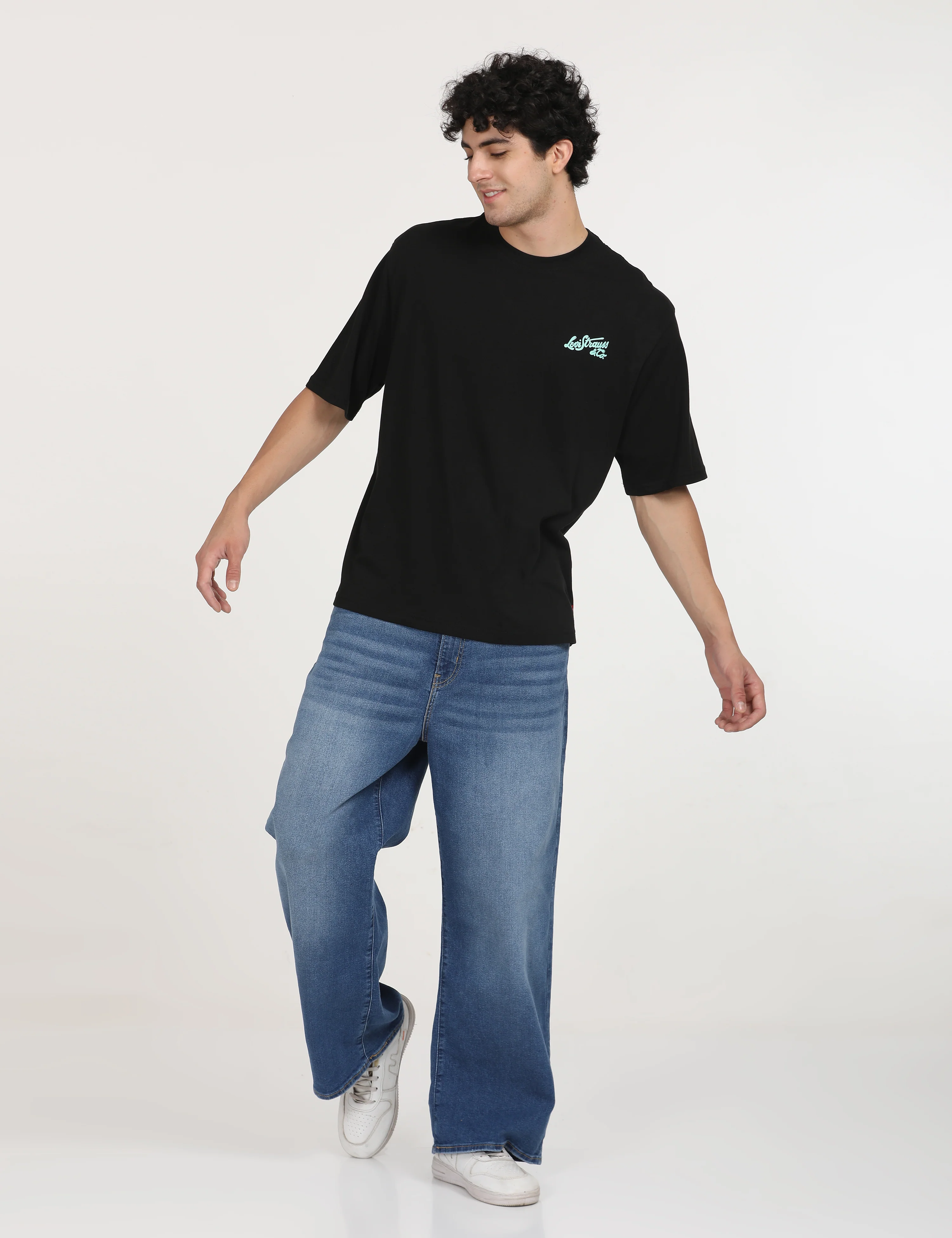 Men's Solid Loose Fit T-Shirt - Image 5