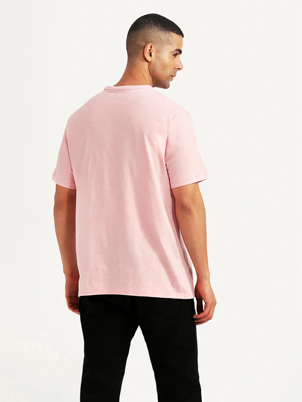 Men's Solid Pink Slim Fit T-shirt - Image 3
