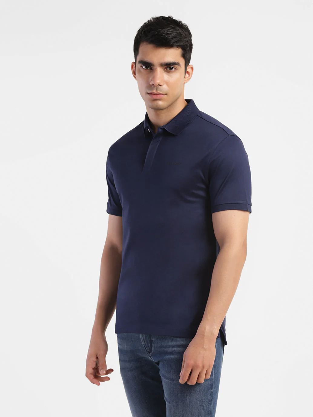 Men's Solid Regular Fit T-shirt - Image 4