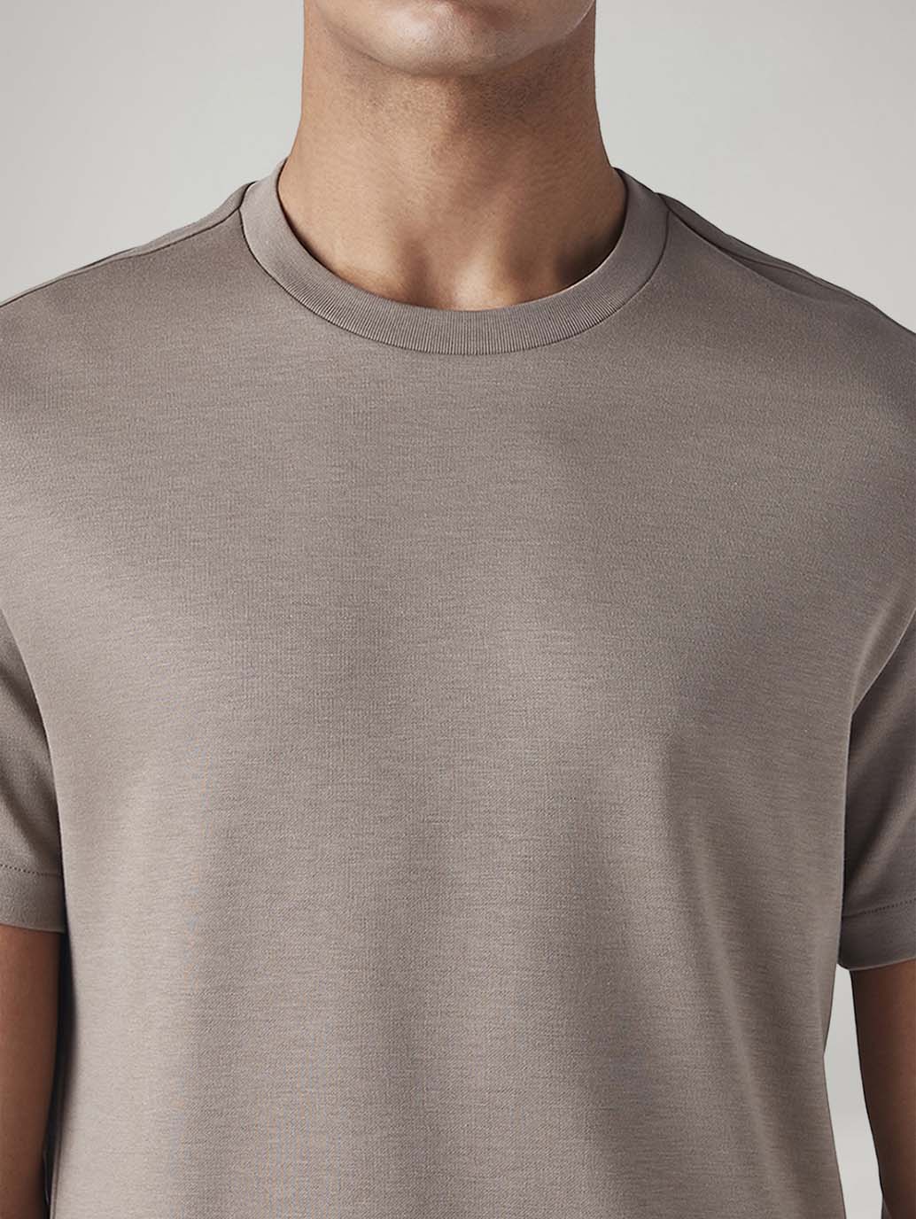 Men's Solid Regular Fit Interlock T-Shirt - Image 4
