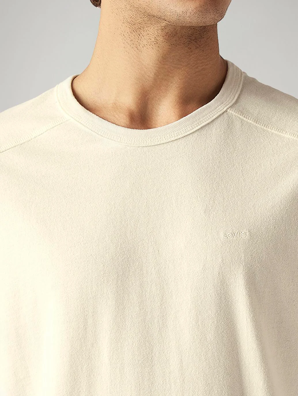 Men's Solid Regular Fit T-Shirt - Image 4