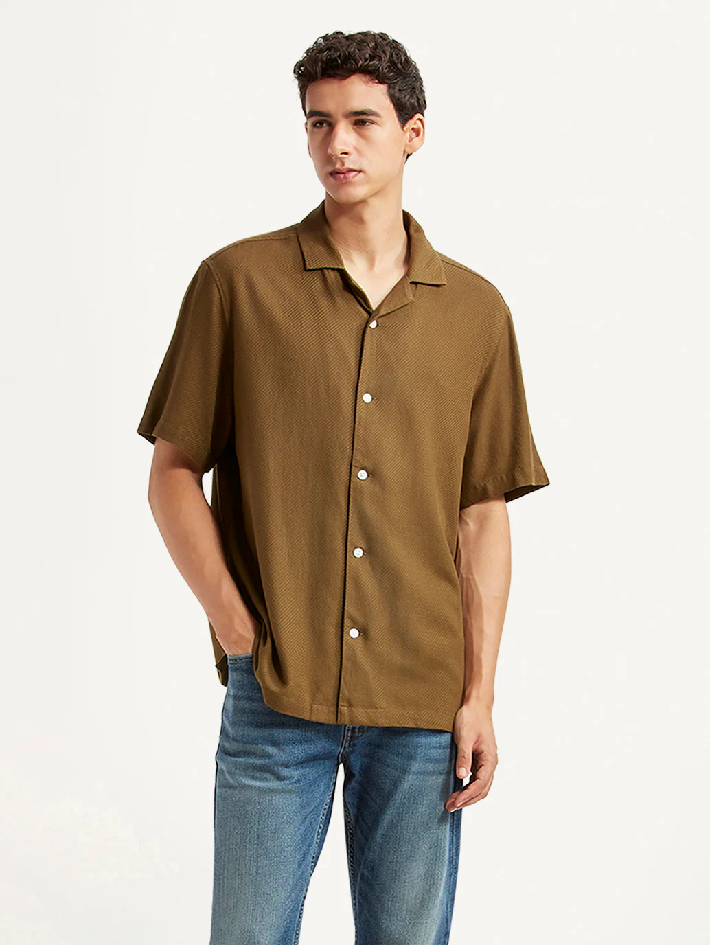 Men's Solid Relaxed Fit Camp Shirt
