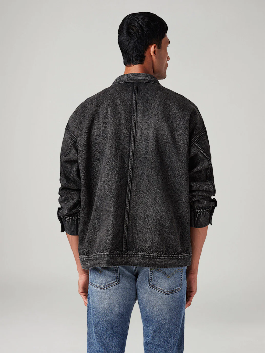 Men's Solid Relaxed Fit Denim Jacket - Image 3
