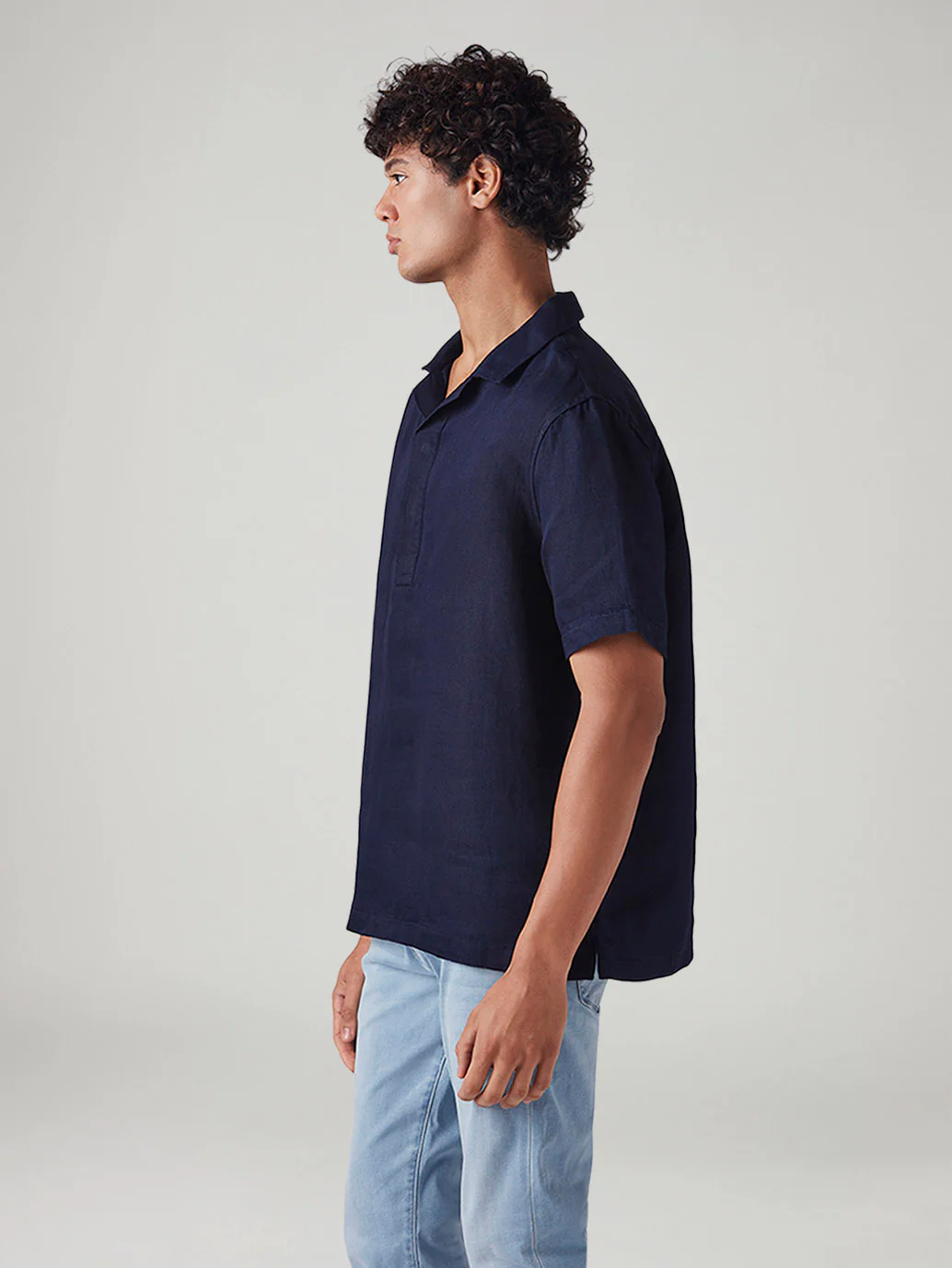 Men's Solid Relaxed Fit Linen Shirt - Image 5
