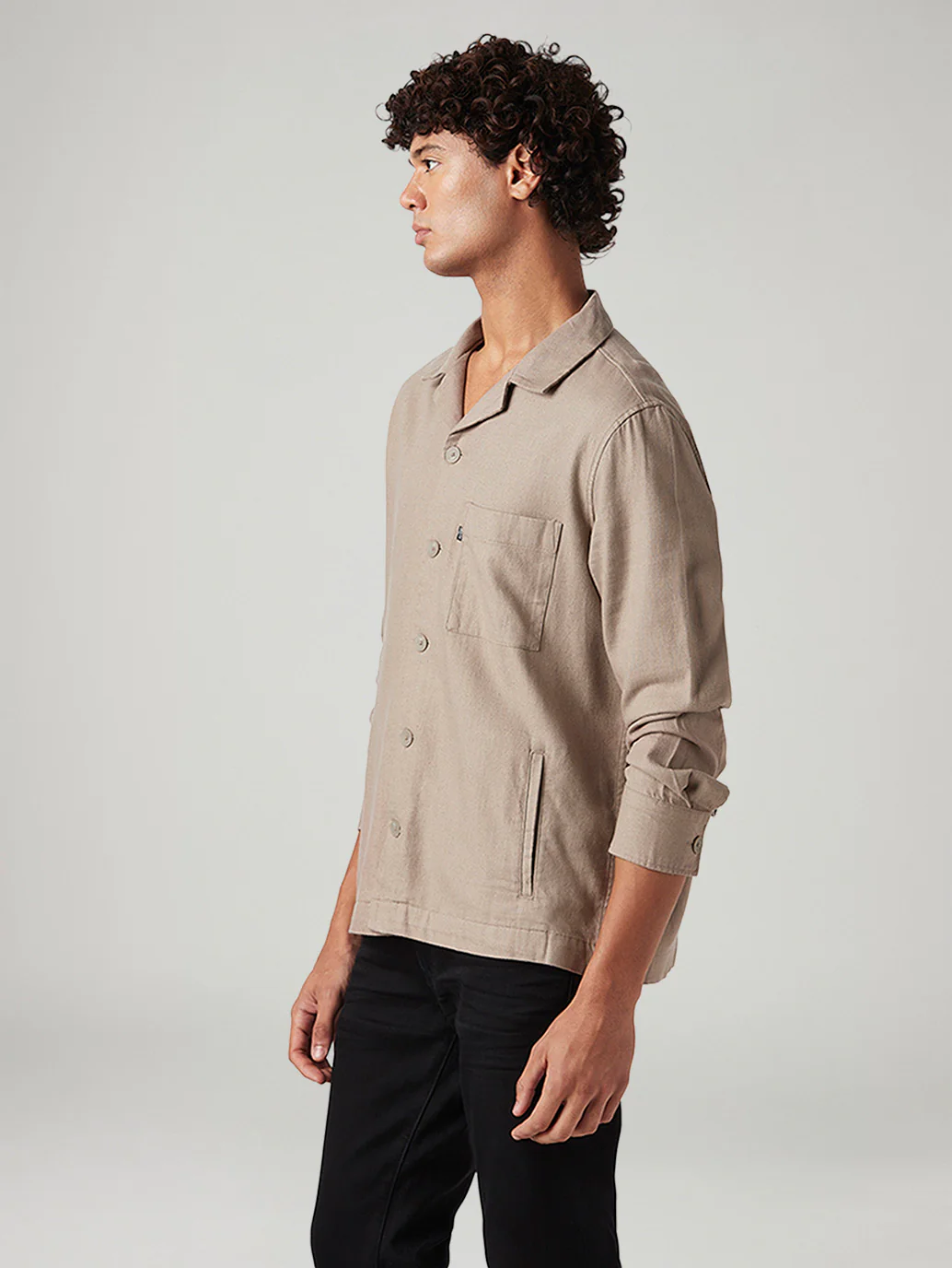 Men's Solid Relaxed Fit Linen Shirt - Image 5