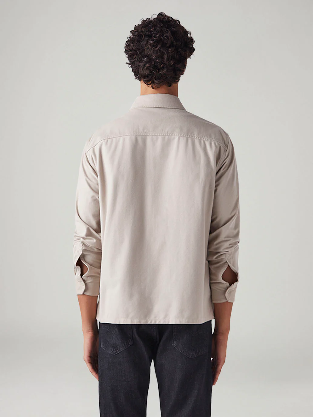 Men's Solid Relaxed Fit Shirt - Image 3