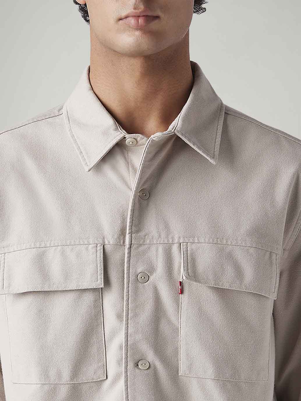 Men's Solid Relaxed Fit Shirt - Image 4