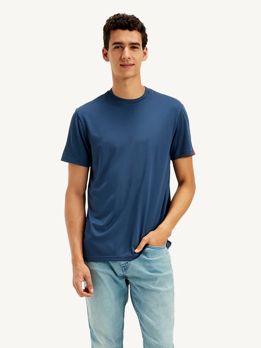 Men's Solid Round Neck T-Shirt - Image 3