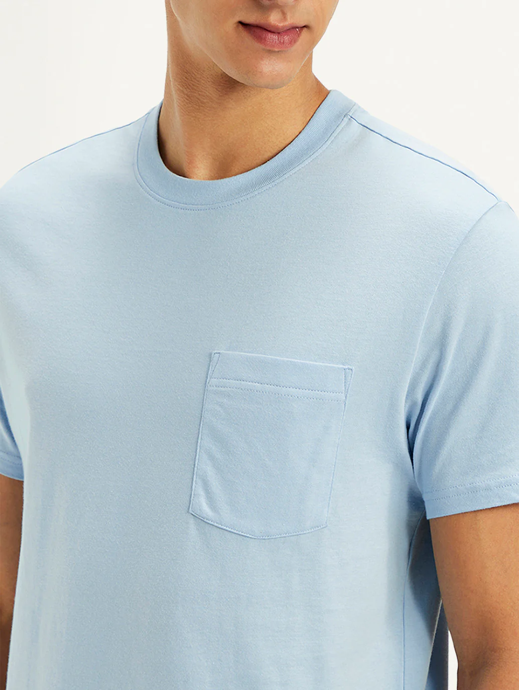 Men's Solid Round Neck T-Shirt - Image 4