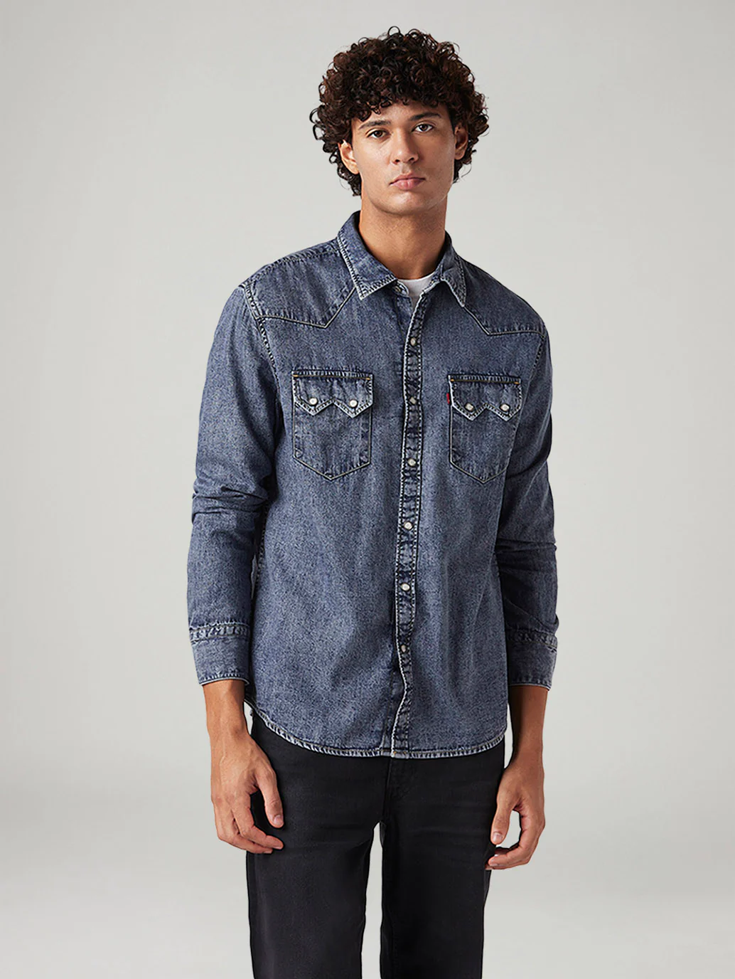 Men's Solid Slim Fit Denim Shirt - Image 2
