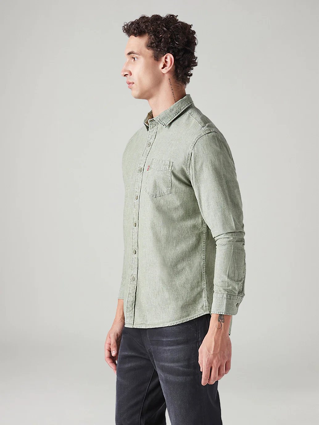 Men's Solid Slim Fit Overdyed Shirt - Image 5