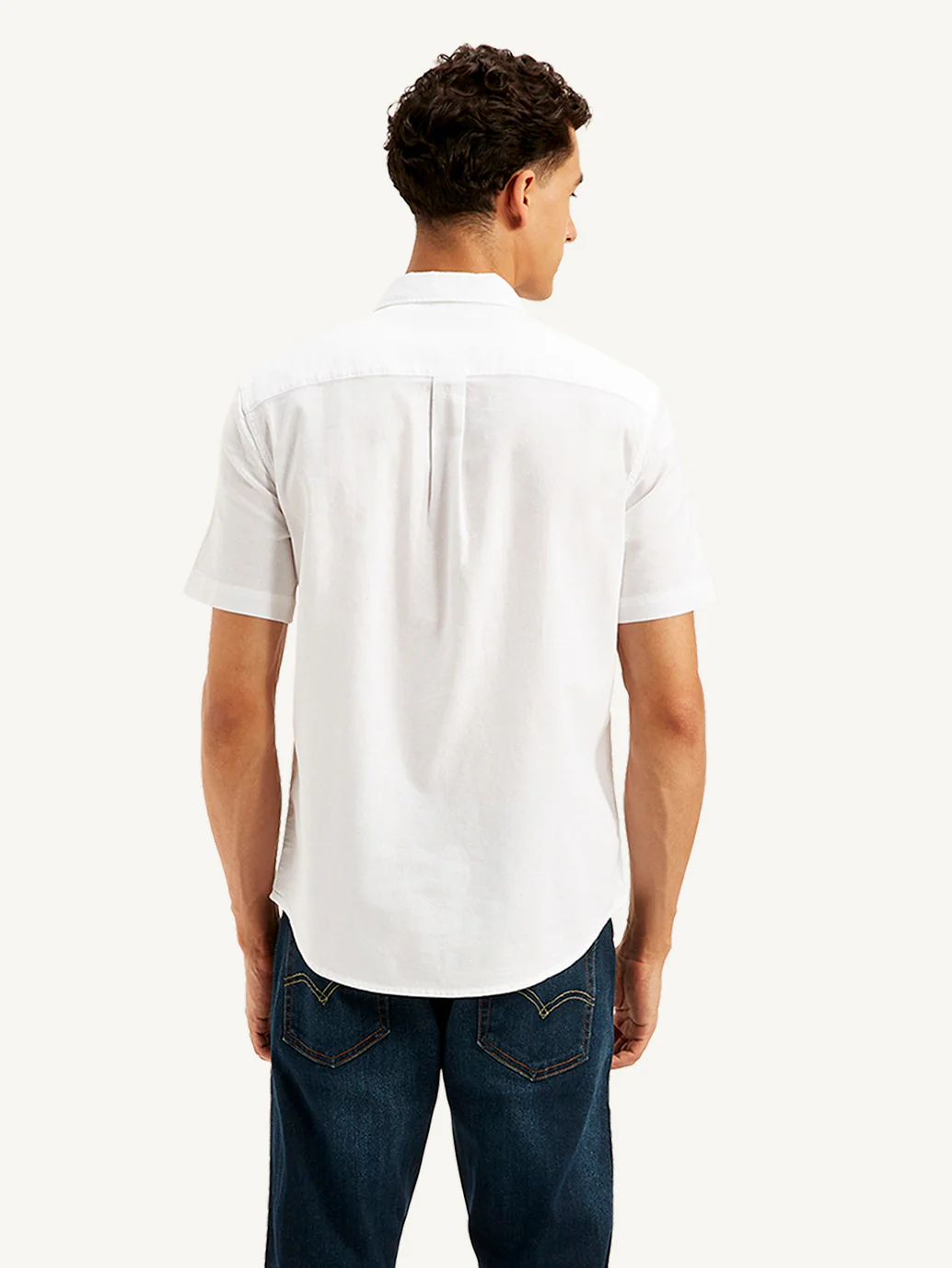 Men's Solid Slim Fit Oxford Shirt - Image 3