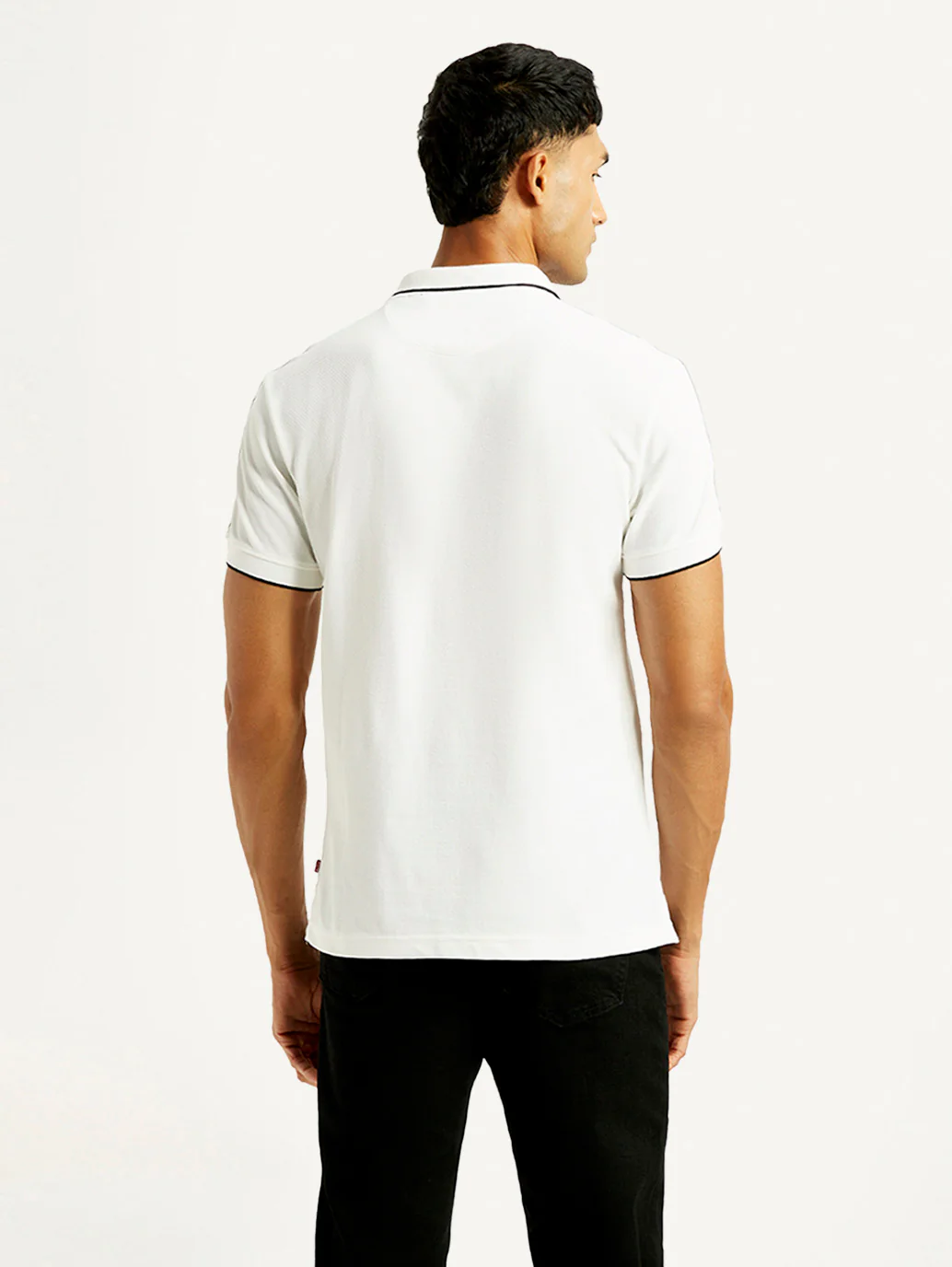 Men's Solid Slim Fit Polo T-shirt - Image 2
