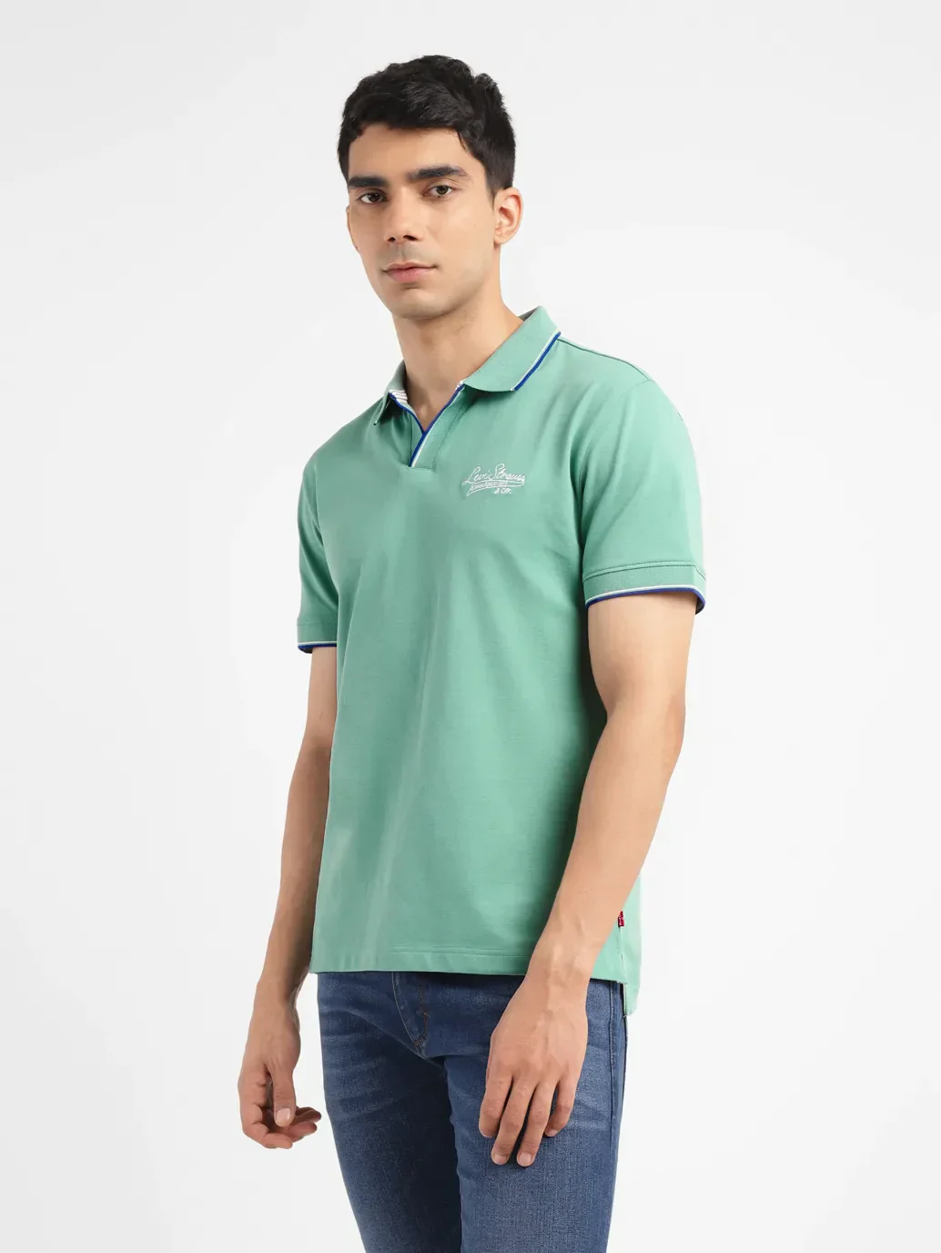 Men's Solid Slim Fit Polo T-shirt - Image 4