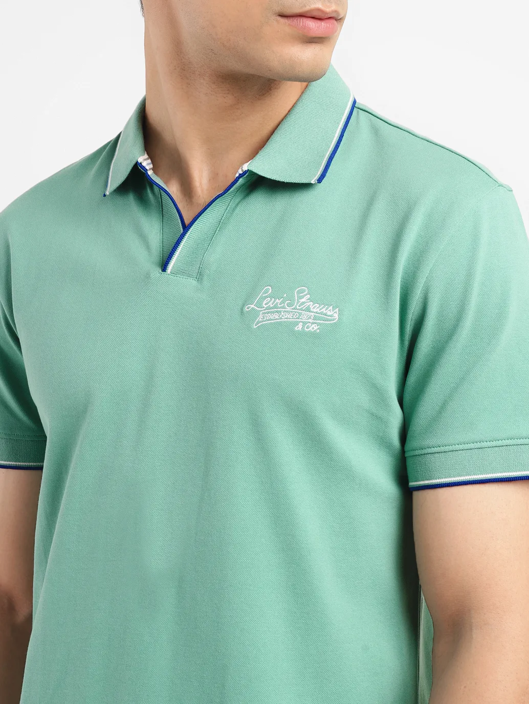 Men's Solid Slim Fit Polo T-shirt - Image 5