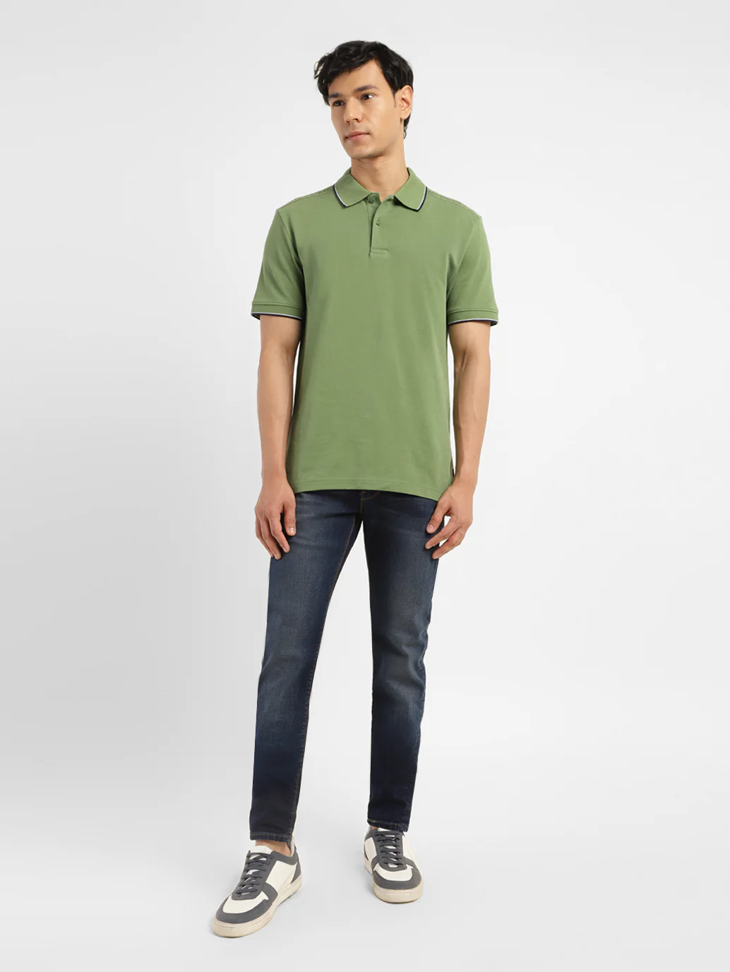 Men's Solid Slim Fit Polo T-shirt - Image 5
